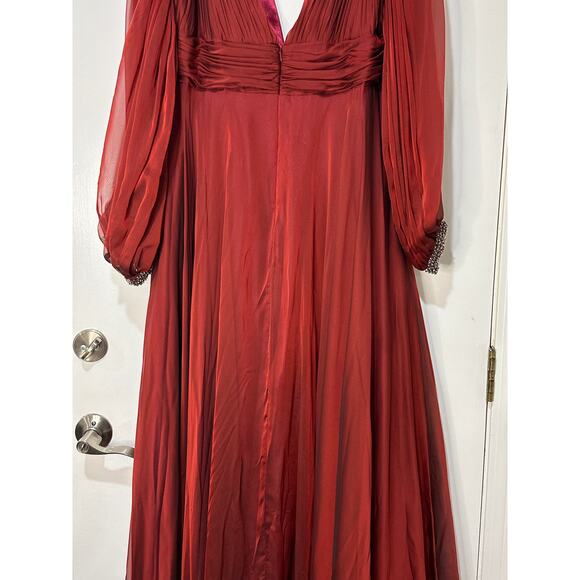 Mac Duggal Red Chiffon Open Sleeve A Line Gown Garnet Size 14 NWT 67414 Romantic - Picture 14 of 16